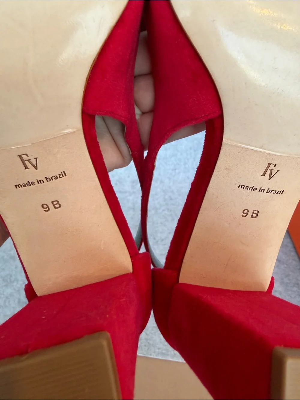 •2 Frances Valentine Retro Pump Red Velvet Size 9